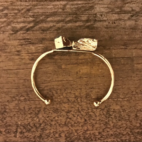 Dani Druzy Cuff | Black & White Bracelet - Picture 4 of 4